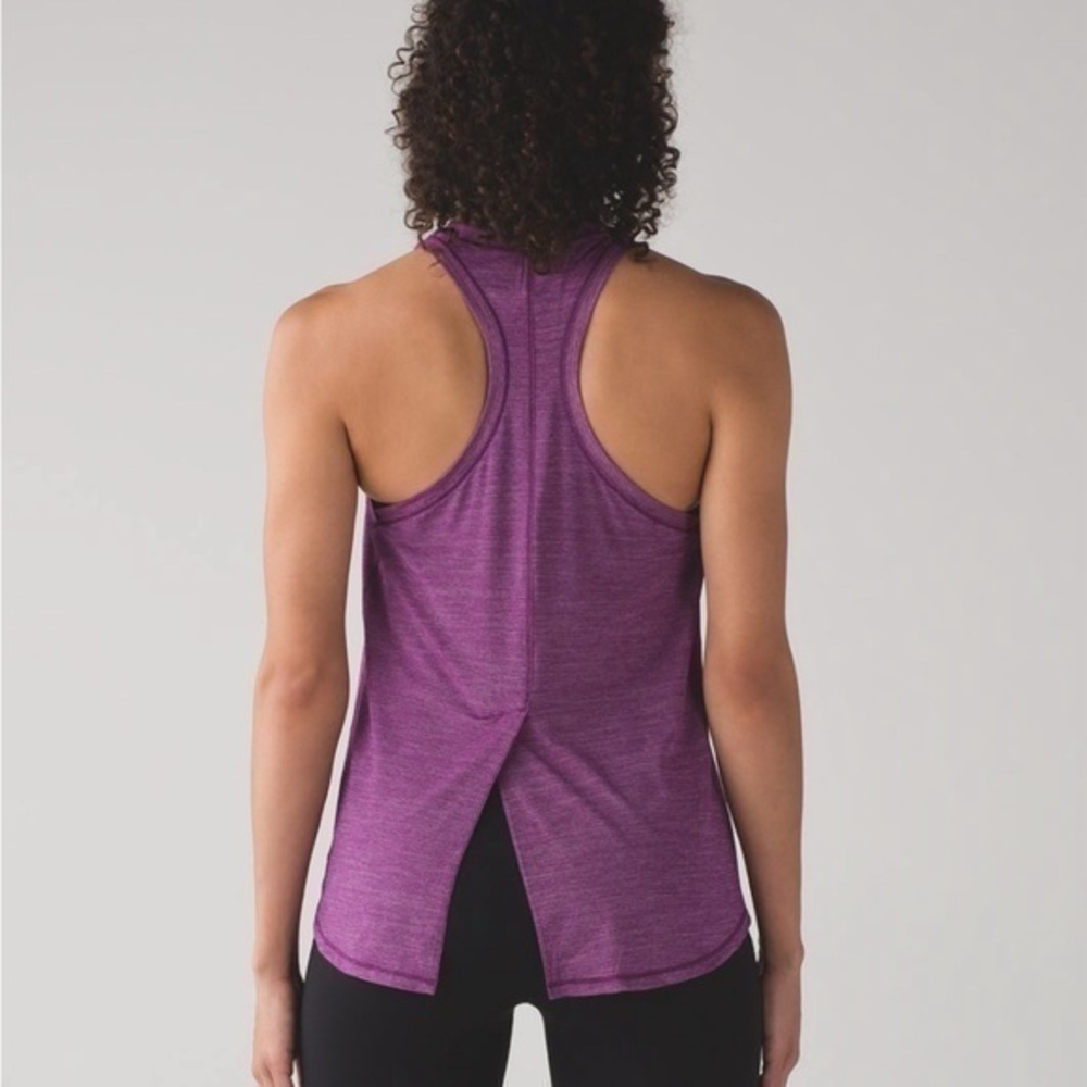 Lululemon Hot Like Agni Singlet
Heathered Aurora